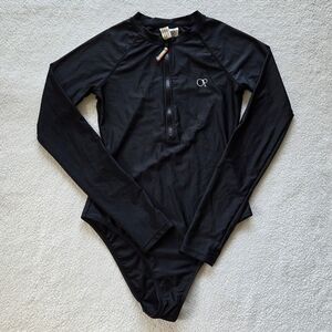 Womens OP swimwear (sz:M)